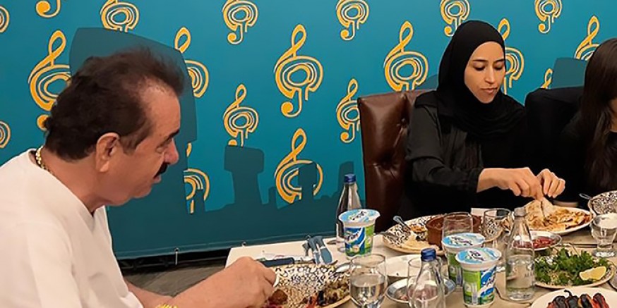 İbrahim Tatlıses kızları ile buluştu 